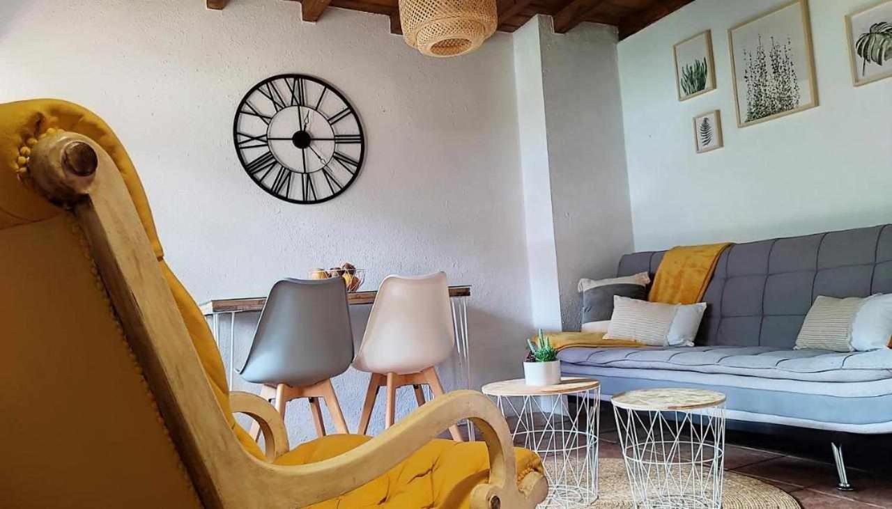 Apartamentos Rurales La Laguna Somiedo Valle de Lago Eksteriør bilde