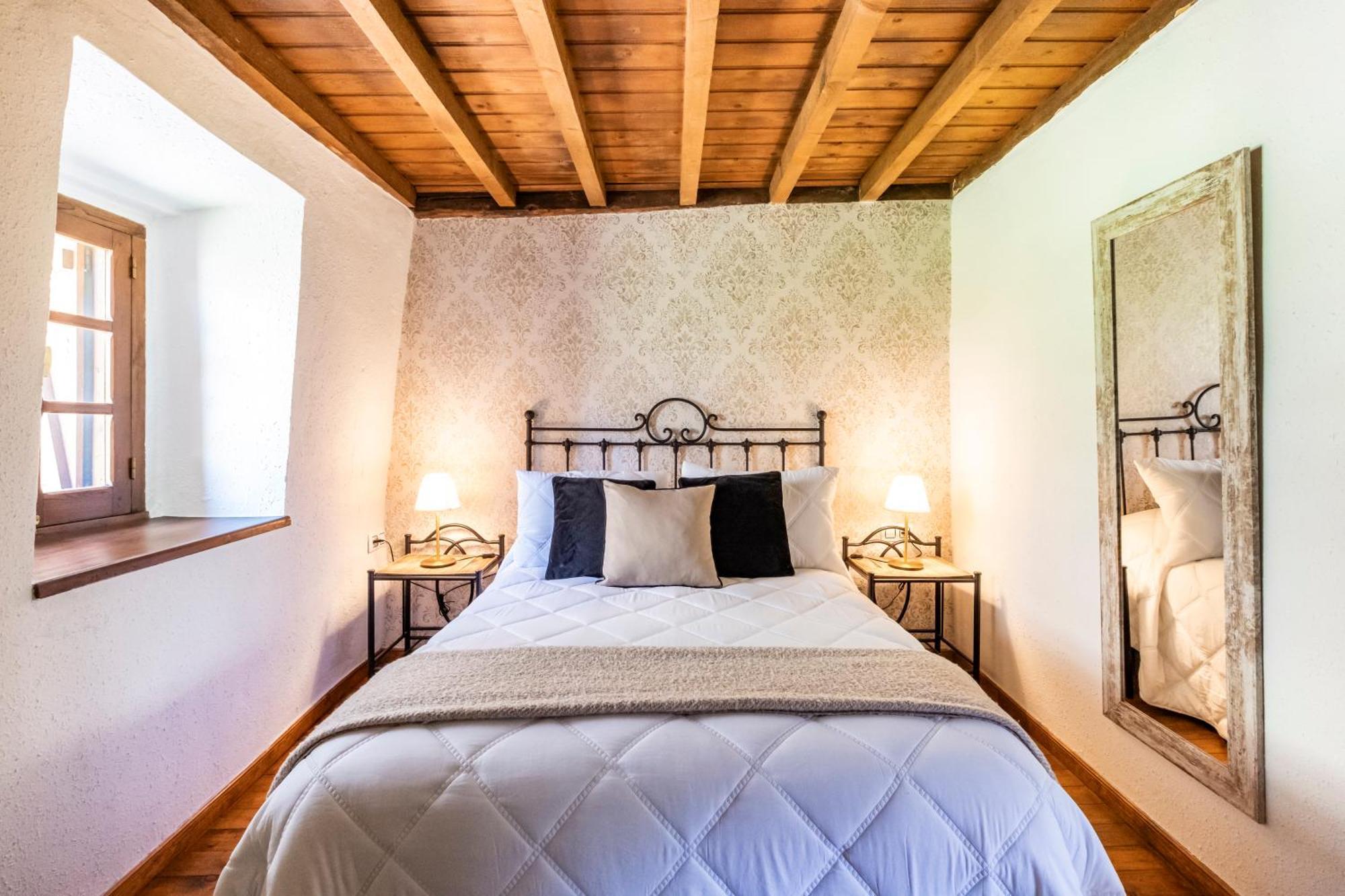 Apartamentos Rurales La Laguna Somiedo Valle de Lago Eksteriør bilde